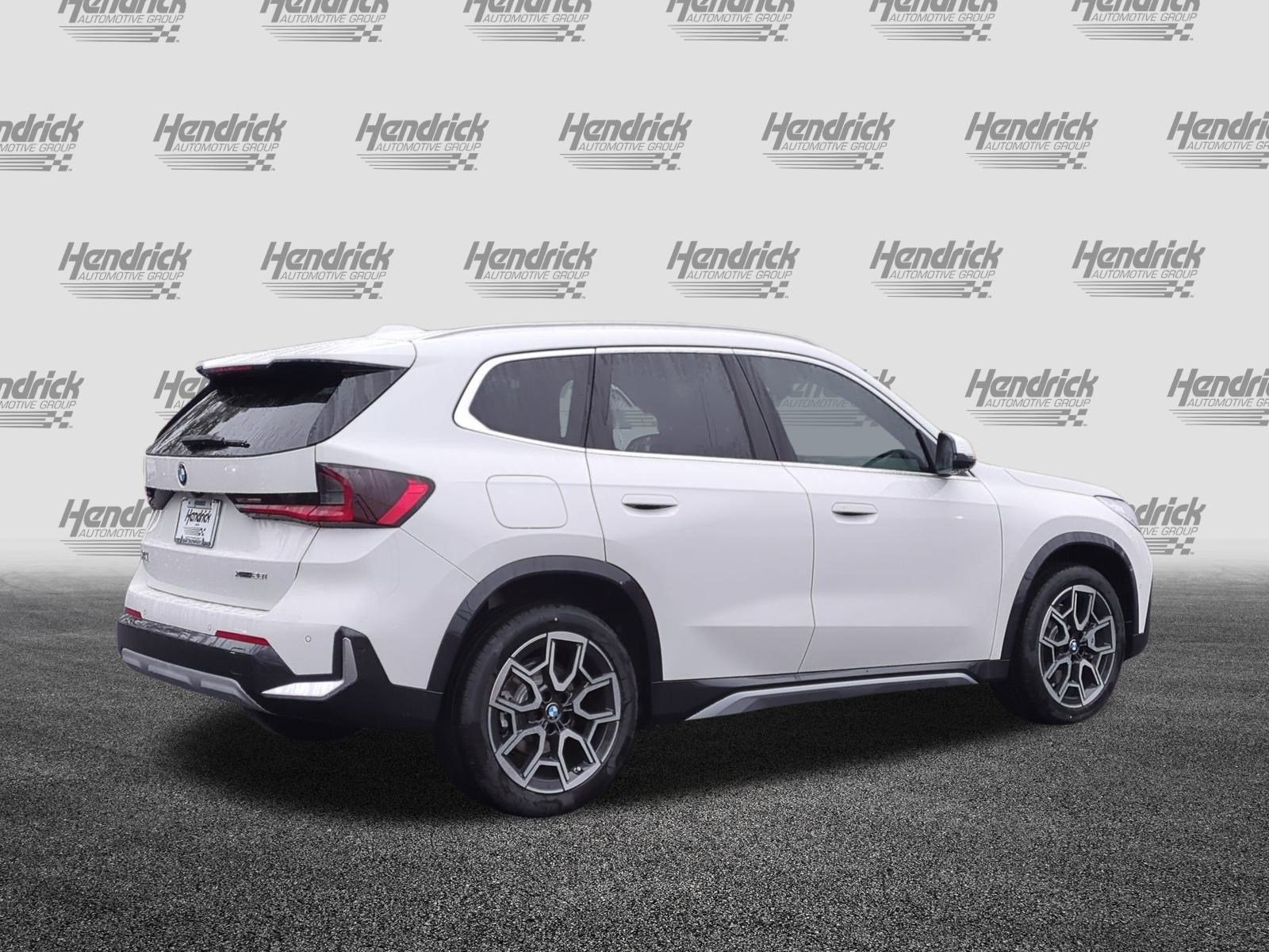 Certified 2026 BMW X1 xDrive28i w/ Technology Package AWD/4WD image 10