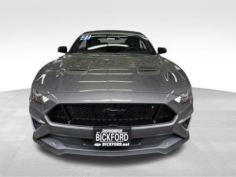Used 2021 Ford Mustang GT Premium w/ Equipment Group 401A RWD image 2