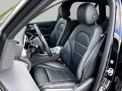 Certified 2022 Mercedes-Benz GLC 300 300 image 24