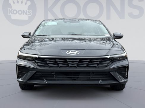 New 2026 Hyundai Elantra Hybrid FWD image 11