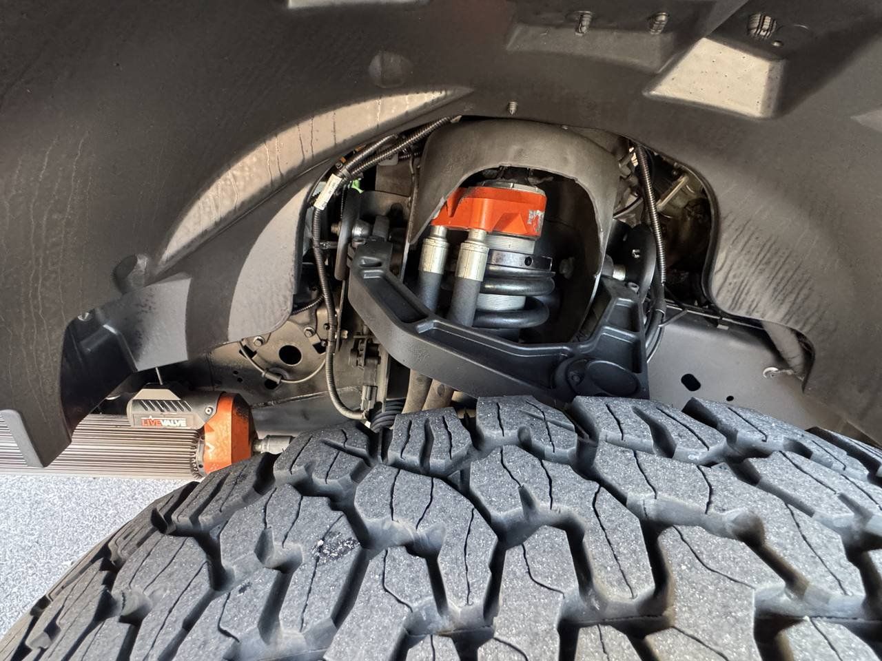 Used 2020 Ford F150 Raptor w/ Equipment Group 802A Luxury AWD/4WD image 13
