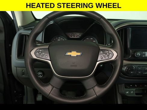Used 2022 Chevrolet Colorado Z71 AWD/4WD image 4
