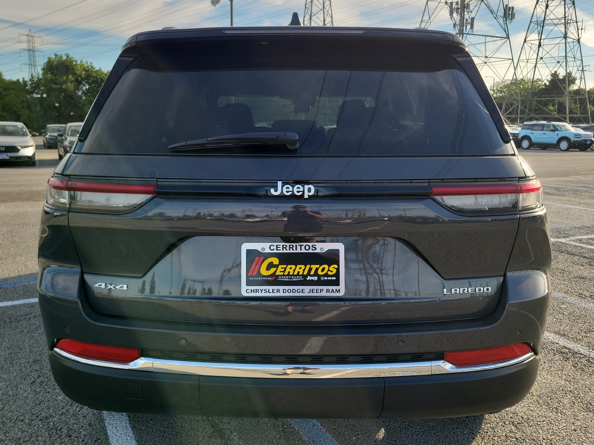 New 2026 Jeep Grand Cherokee Laredo X AWD/4WD image 18