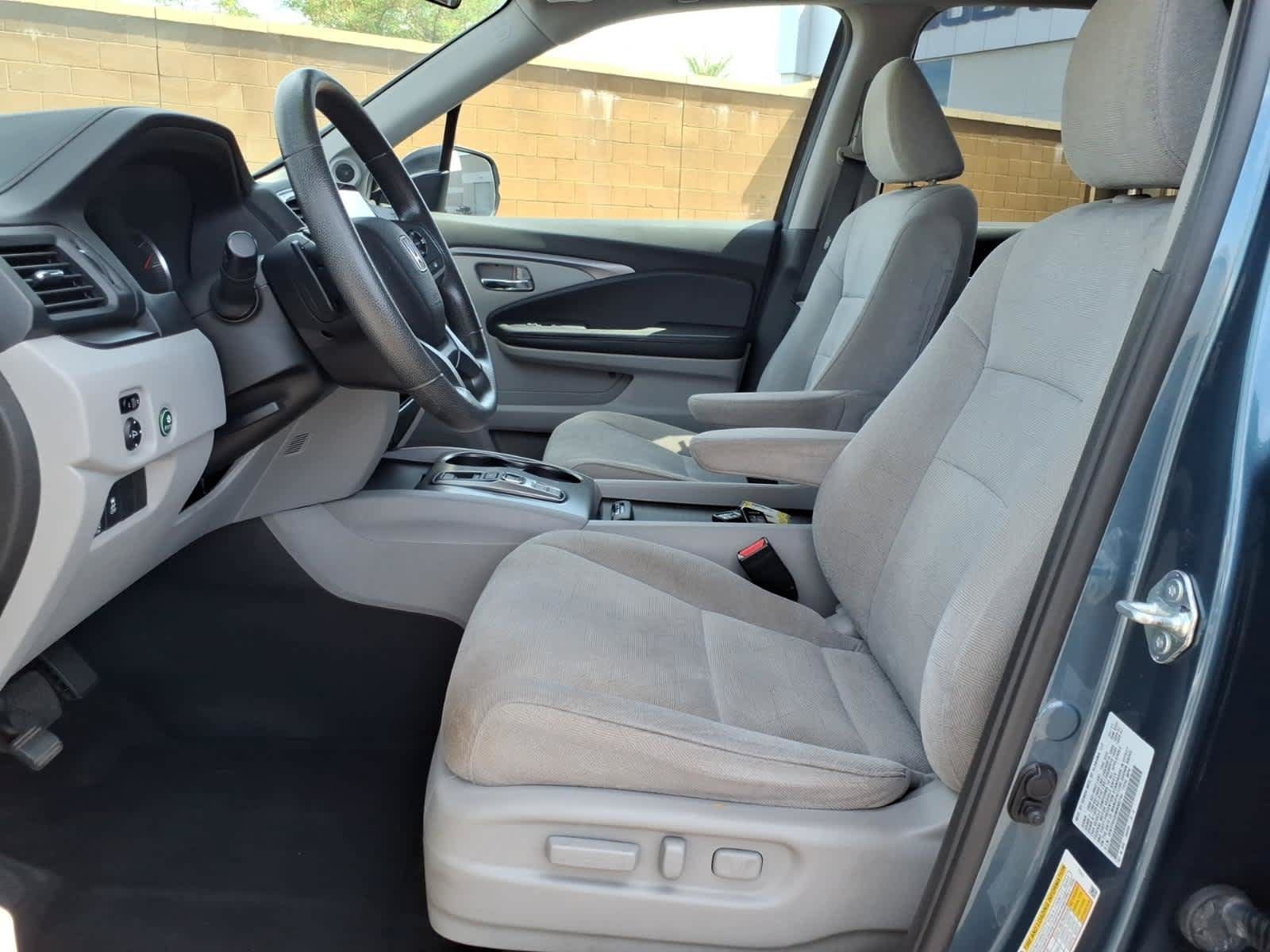 Used 2021 Honda Pilot EX image 25
