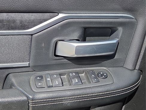 Used 2021 RAM 2500 Big Horn w/ Level B Equipment Group image 12