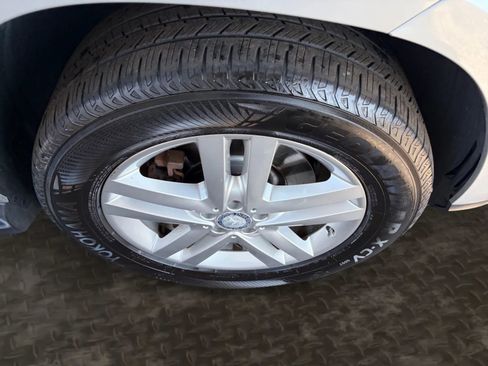 Used 2016 Mercedes-Benz GL 450 4MATIC image 39