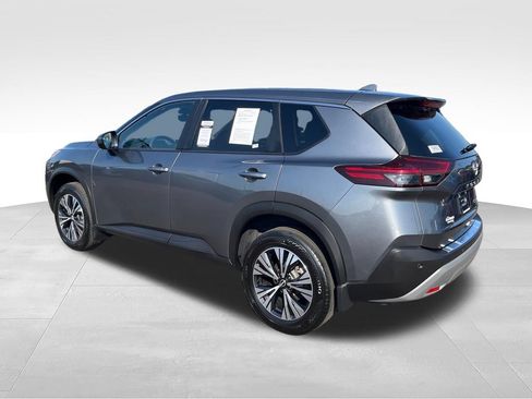 Used 2023 Nissan Rogue SV AWD/4WD image 3