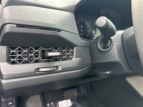 New 2025 Honda Accord SE image 29