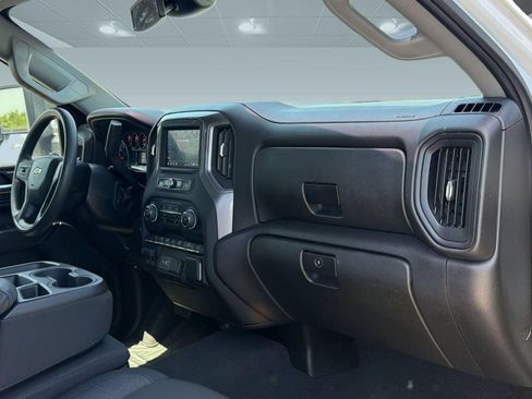 Certified 2024 Chevrolet Silverado 2500 Custom w/ Custom Value Package AWD/4WD image 29