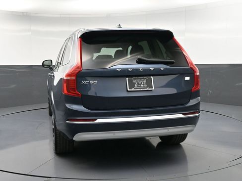 Used 2022 Volvo XC90 T8 Inscription Expression w/ Advanced Package AWD/4WD image 7