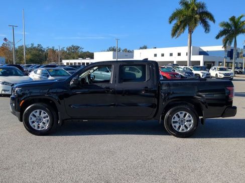 Certified 2024 Nissan Frontier SV w/ SV Convenience Package image 8