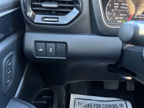 Used 2024 Honda Pilot Touring image 62