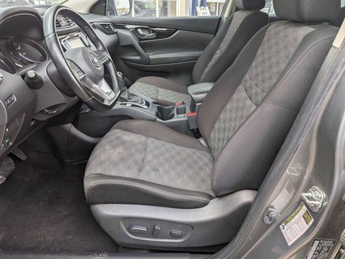 Used 2021 Nissan Rogue Sport SV FWD image 15