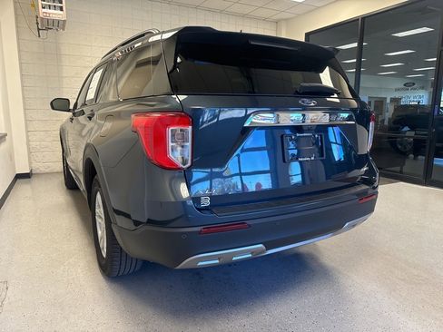 Certified 2023 Ford Explorer XLT w/ Equipment Group 202A image 3
