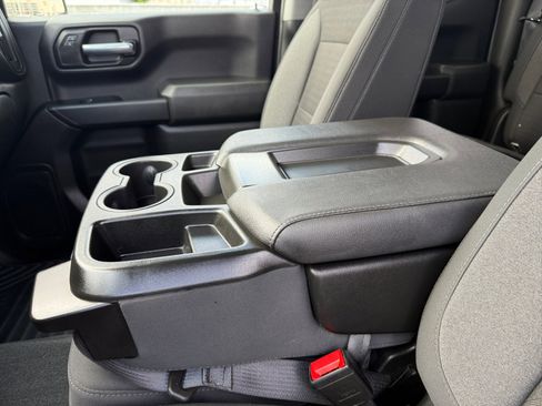 Used 2022 Chevrolet Silverado 1500 Custom RWD image 14