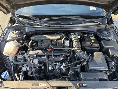 Used 2023 Hyundai Elantra N Line FWD image 3