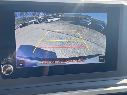 Used 2024 Toyota Tacoma SR image 26