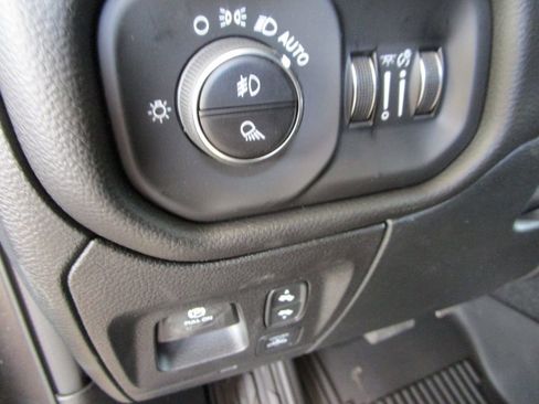 New 2026 RAM 1500 Laramie image 33