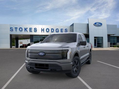 New 2025 Ford F150 Lightning Flash image 30