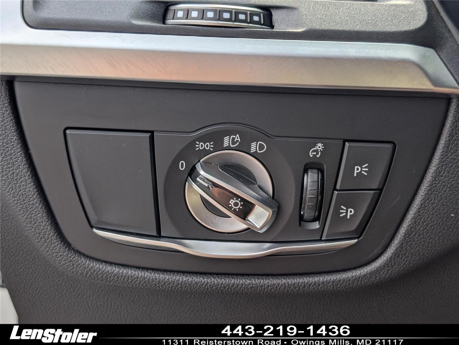 Used 2024 BMW X4 xDrive30i w/ Parking Assistance Package AWD/4WD image 23