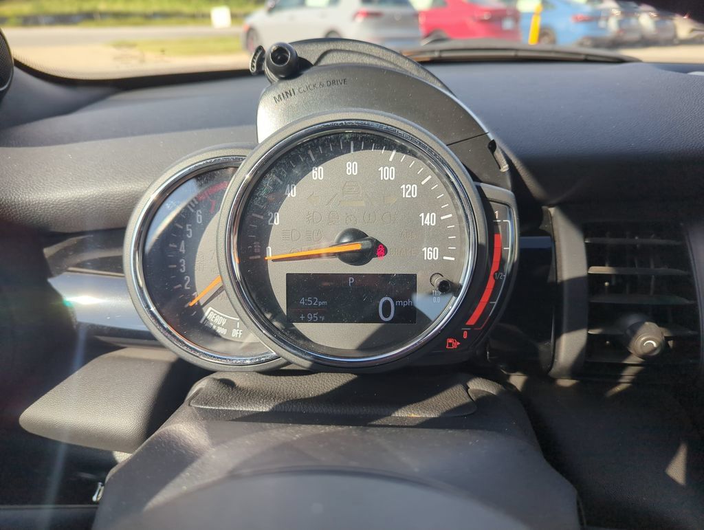 Used 2019 MINI Cooper Convertible FWD image 28