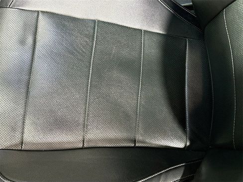 Used 2015 Ford Mustang GT Premium image 19