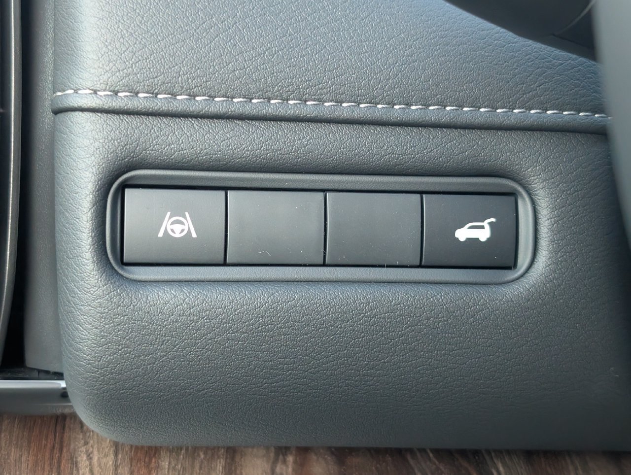 New 2026 Nissan Armada SL RWD image 18