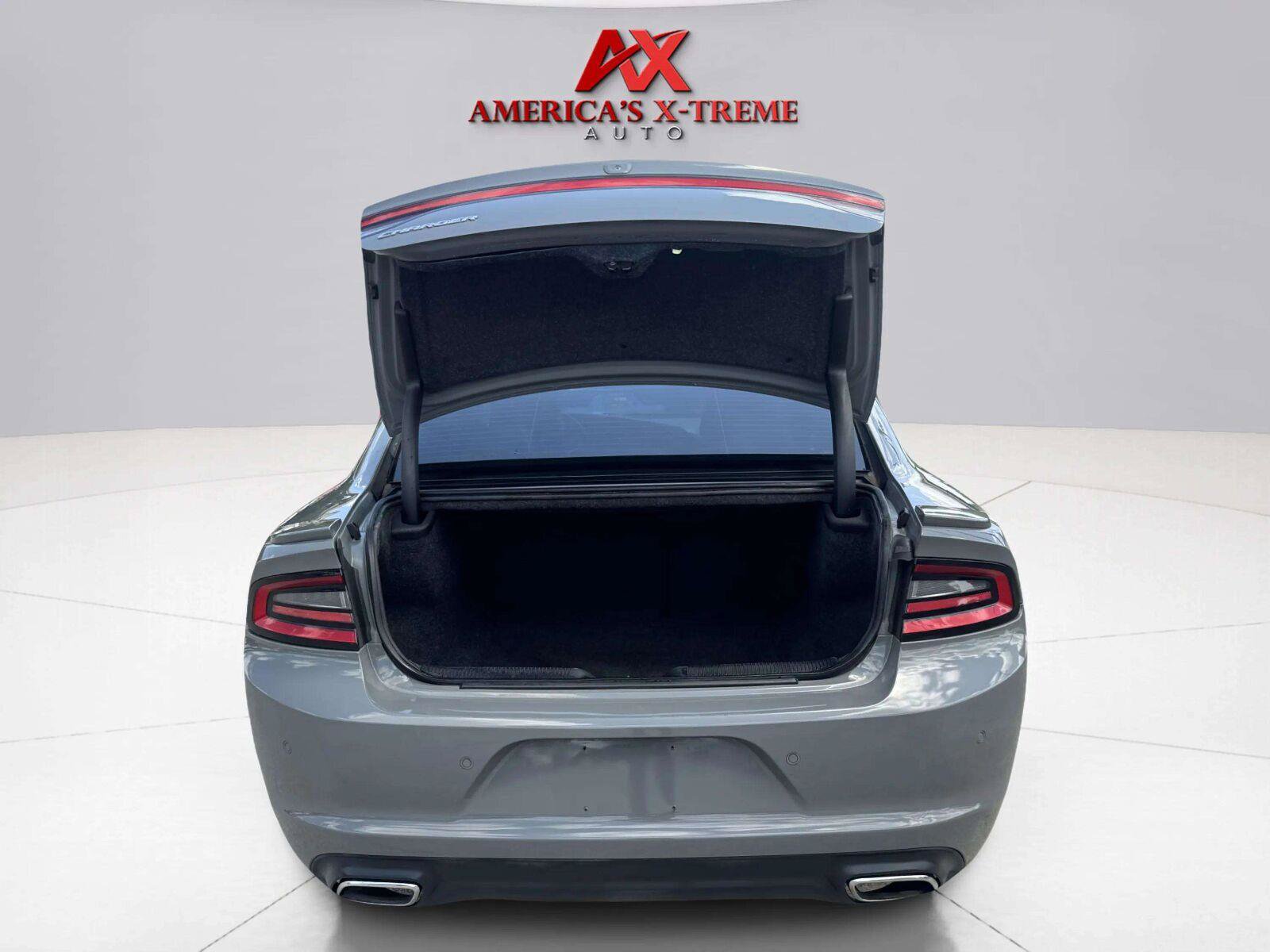 Used 2019 Dodge Charger SXT w/ Plus Group RWD image 53