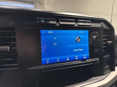 Used 2024 Ford F350 XLT w/ 360-Degree Camera Package image 22