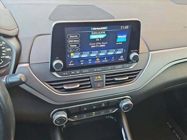 Used 2024 Nissan Altima 2.5 SR FWD image 12