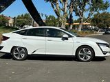 Used 2019 Honda Clarity Plug-In Hybrid image 3
