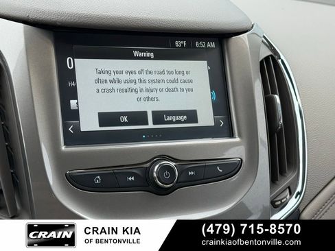 Used 2017 Chevrolet Cruze Premier w/ Enhanced Convenience Package FWD image 14