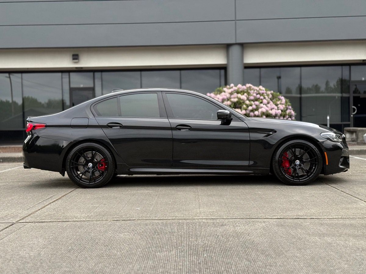 Used 2023 BMW M5 w/ Competition Package AWD/4WD image 5