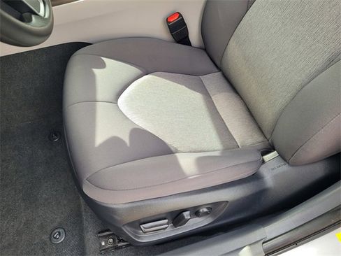 Used 2023 Toyota Camry LE w/ Convenience Package image 10