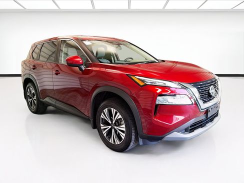 Used 2023 Nissan Rogue SV FWD image 3
