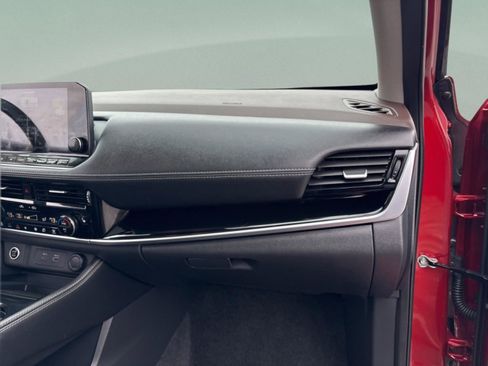 Used 2022 Nissan Rogue SL w/ SL Premium Package image 38