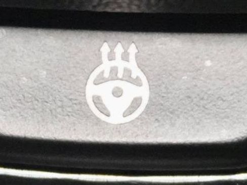 Used 2018 BMW 540i xDrive image 37