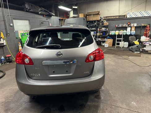 Used 2012 Nissan Rogue S image 6
