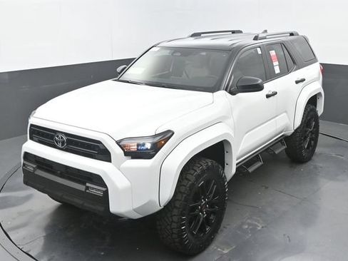 New 2026 Toyota 4Runner SR5 AWD/4WD image 30