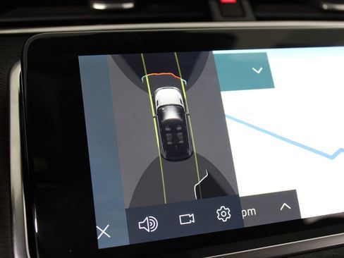 Used 2023 Land Rover Range Rover Evoque S image 25