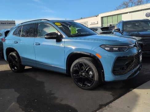 New 2025 Volkswagen Tiguan SE R-Line image 1