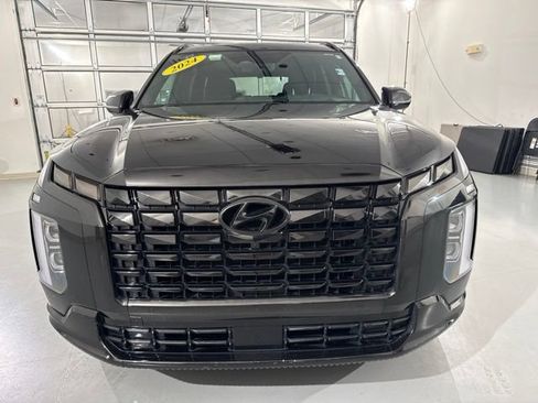 Used 2024 Hyundai Palisade Calligraphy AWD/4WD image 2