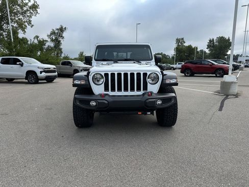 Used 2023 Jeep Gladiator Rubicon w/ Cold Weather Group AWD/4WD image 8