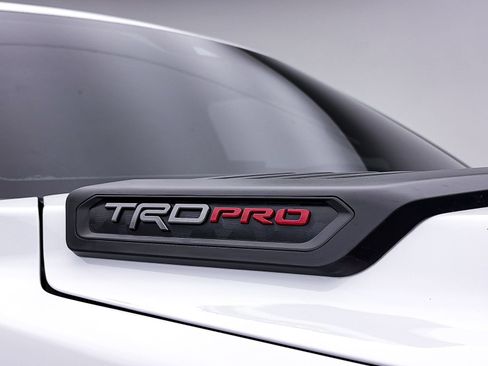 Used 2025 Toyota Sequoia TRD Pro AWD/4WD image 3