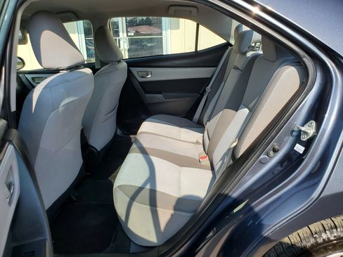 Used 2019 Toyota Corolla LE FWD image 40