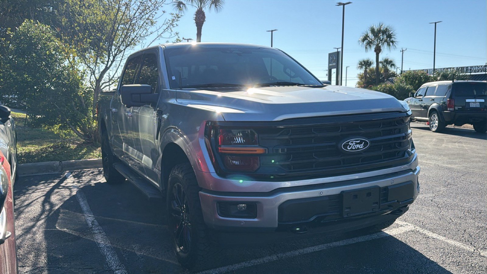 Used 2025 Ford F150 XLT w/ Equipment Group 302A MID AWD/4WD image 19