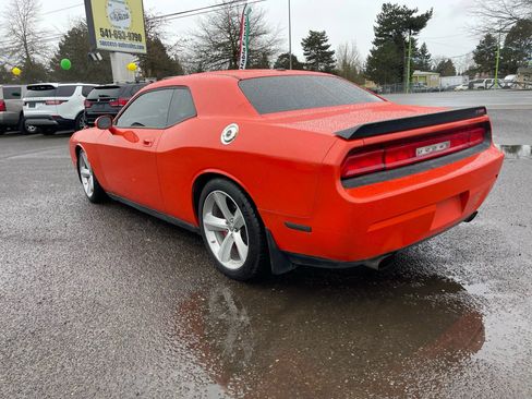 Used 2008 Dodge Challenger SRT8 RWD image 5