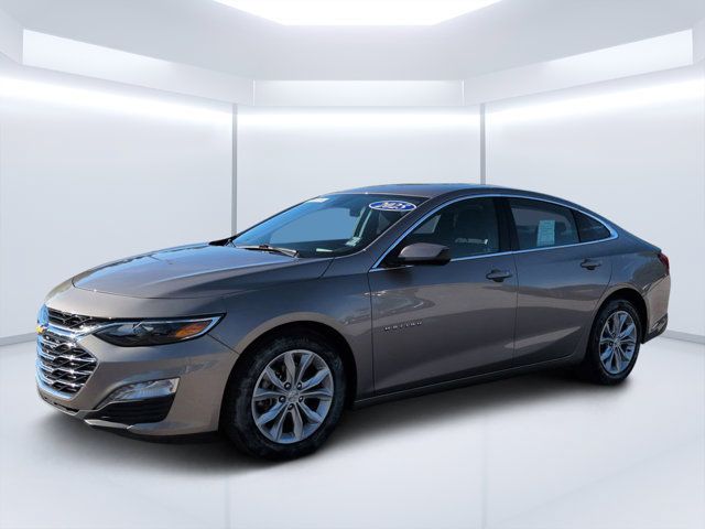 Used 2025 Chevrolet Malibu LT FWD image 7