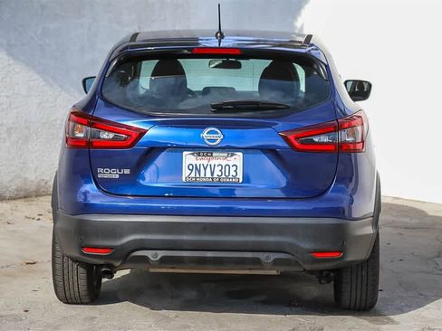 Used 2021 Nissan Rogue Sport S image 5