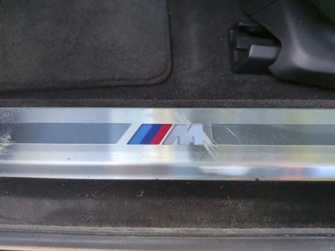 Used 2023 BMW 760i xDrive AWD/4WD image 36